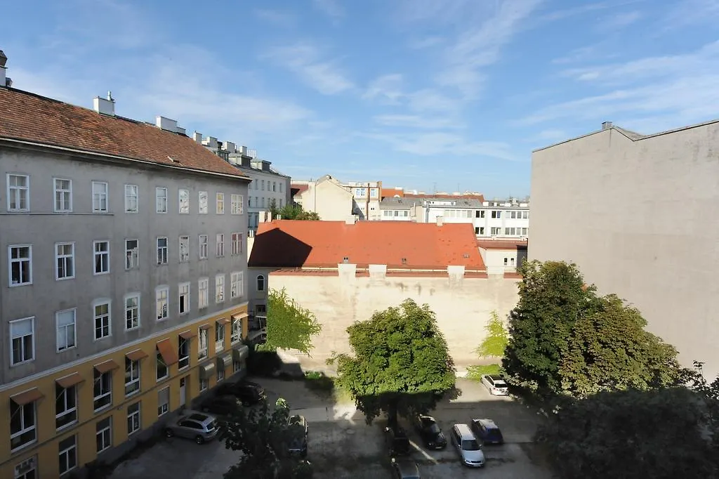 Apartment Terrassenapartment Stumpergasse Vienna